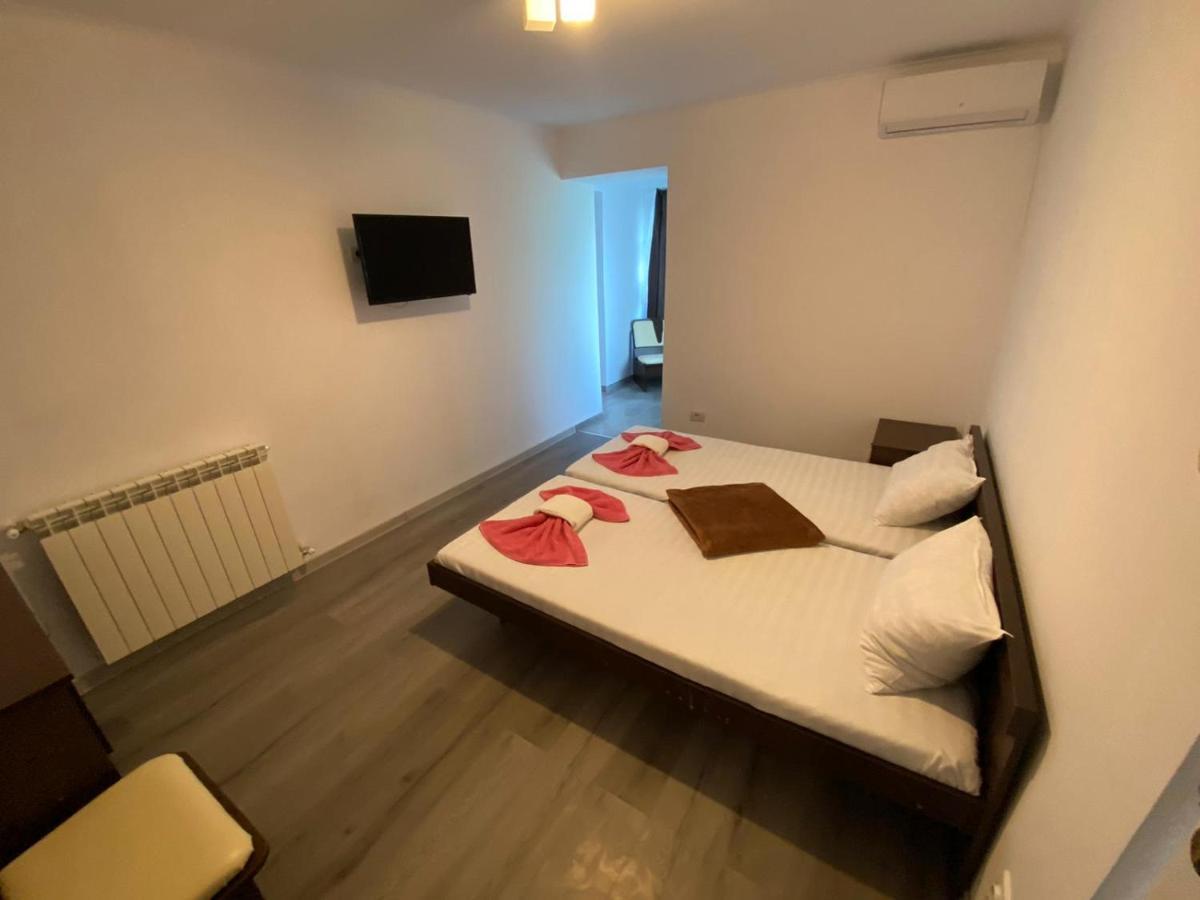 Cool Breeze - Mamaia Nord Hotell Năvodari Exteriör bild