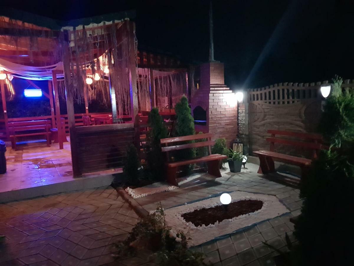 Cool Breeze - Mamaia Nord Hotell Năvodari Exteriör bild